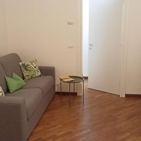 Amare Apartment Reggio Emilia Exterior photo